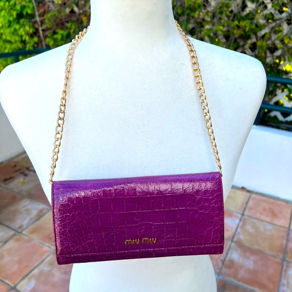 Miu Miu wallet with free chain 💓 - Picture 4 of 16